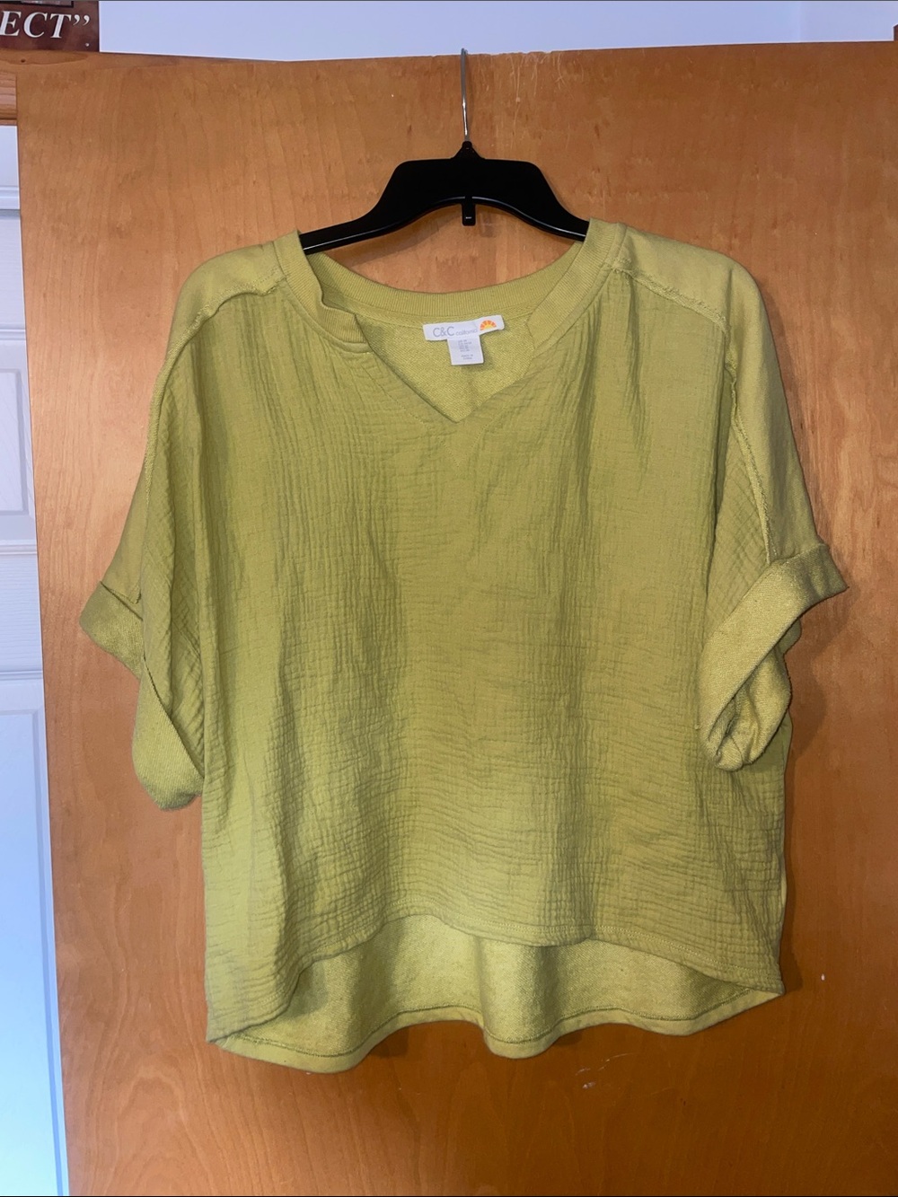 C&C California 100% cotton top size medium